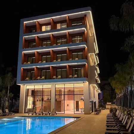 Hotel Savotel 5*
