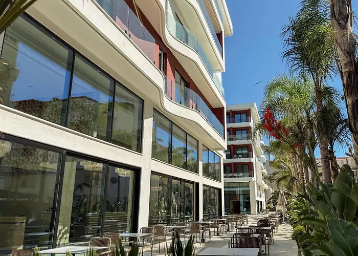 Hotel Savotel Golem (Tirana)